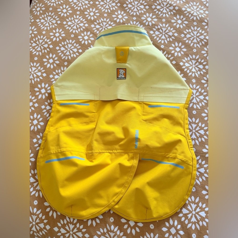 Ruffwear Sun Shower Dog Rain Coat XXS; Gently Used